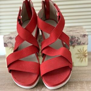 Elieen Fisher Sporty leather sandals